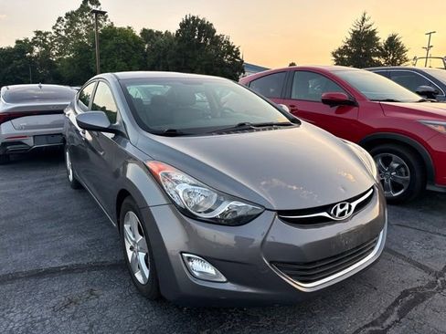 Used 2013 Hyundai Elantra GLS w/ Preferred Pkg FWD image 1