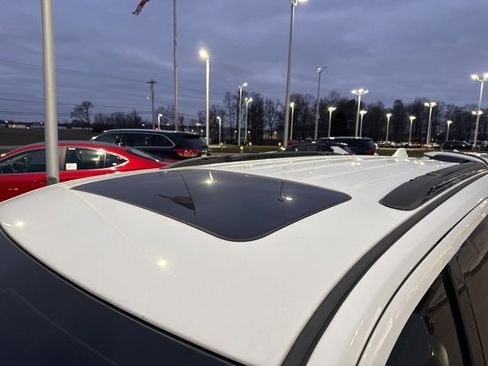 Used 2021 Dodge Durango Citadel w/ Premium Entertainment Group image 3