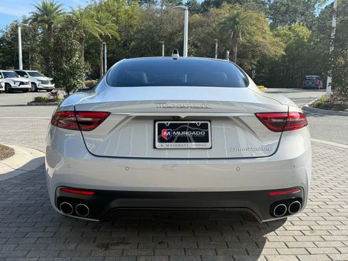 Used 2025 Maserati GranTurismo Modena image 9