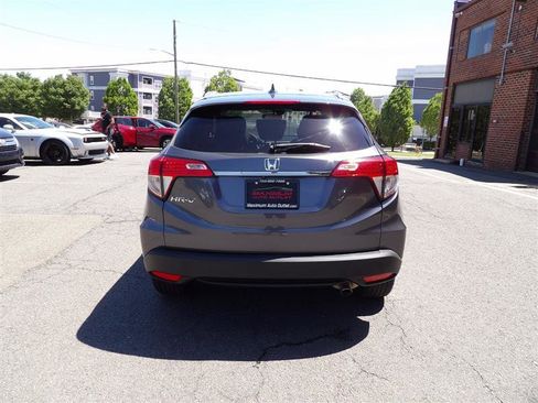 Used 2019 Honda HR-V EX image 7