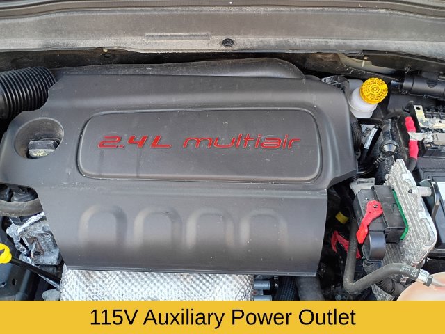 Used 2021 Jeep Renegade Latitude w/ Convenience Group AWD/4WD image 22