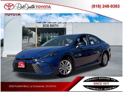 New 2025 Toyota Camry LE w/ Convenience Package