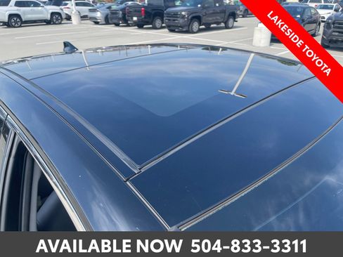 Used 2023 Toyota Camry XSE w/ Navigation Package FWD image 9