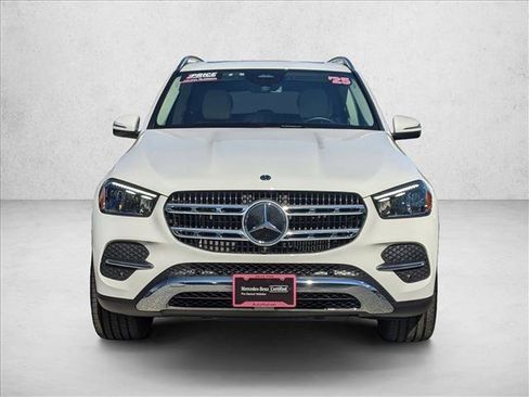 Certified 2025 Mercedes-Benz GLE 350 4MATIC image 2