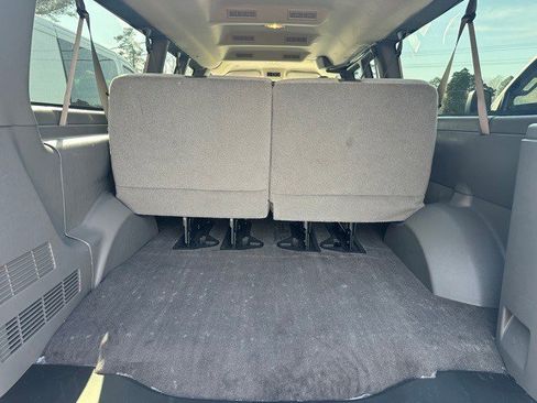 Certified 2024 Chevrolet Express 3500 LT w/ LT Preferred Equipment Group image 10