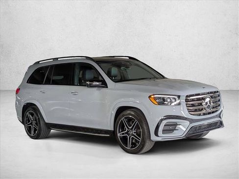 Certified 2024 Mercedes-Benz GLS 450 4MATIC image 3