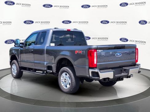 New 2026 Ford F250 XLT w/ FX4 Off-Road Package AWD/4WD image 3