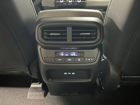 New 2026 Honda Pilot EX-L image 21