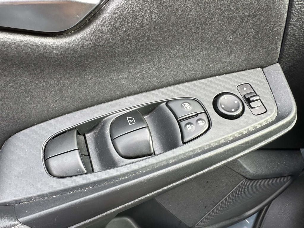 Certified 2025 Nissan Sentra SV w/ All-Weather Package FWD image 32