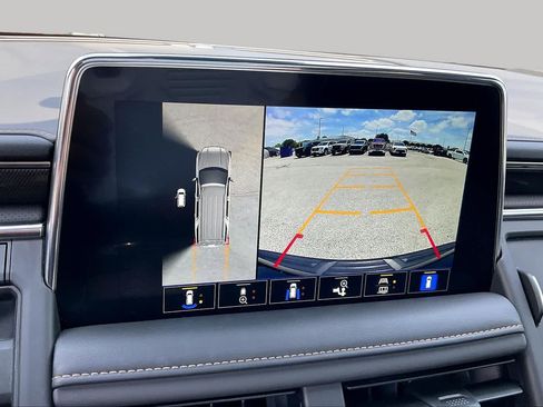 Certified 2024 GMC Yukon AT4 w/ AT4 Premium Package AWD/4WD image 25