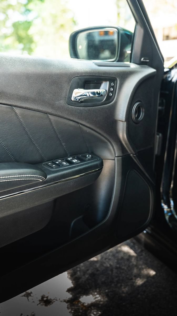 Used 2016 Dodge Charger SRT Hellcat w/ Harman/Kardon Audio Group RWD image 11