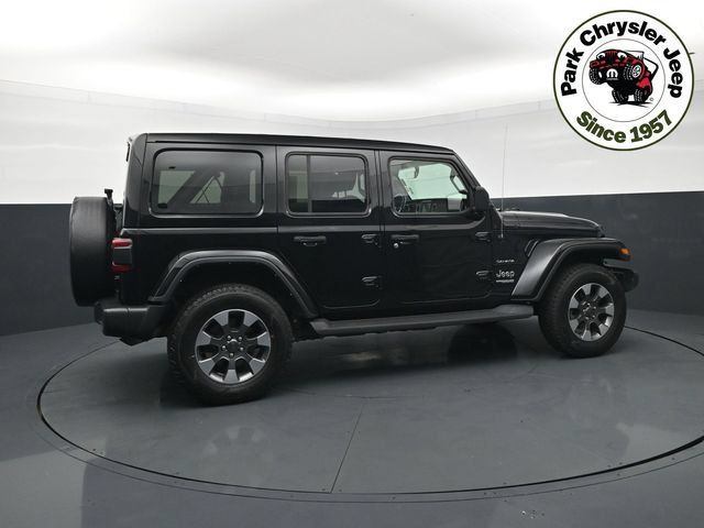 Used 2022 Jeep Wrangler Unlimited Sahara w/ Cold Weather Group AWD/4WD image 6