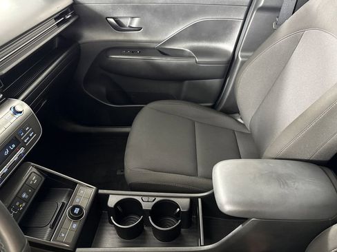 Certified 2024 Hyundai Kona SEL w/ Convenience Package FWD image 22