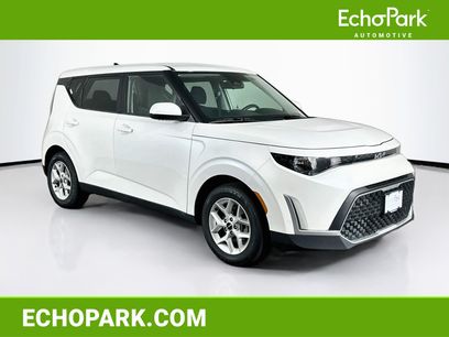 Used 2025 Kia Soul LX w/ LX Technology Package