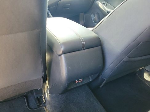 Used 2024 Nissan Altima 2.5 SV image 11