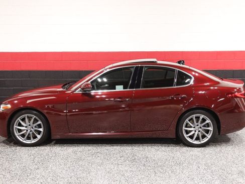 Used 2017 Alfa Romeo Giulia w/ Cold Weather Package RWD image 24