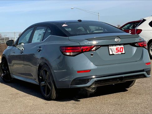 New 2025 Nissan Sentra SR w/ SR Premium Package image 3