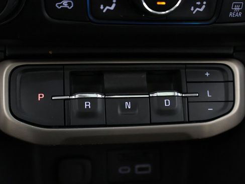 Used 2021 GMC Acadia Denali w/ Denali Technology Package image 59