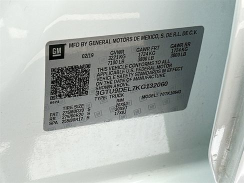 Used 2019 GMC Sierra 1500 SLT w/ SLT Premium Plus Package image 27