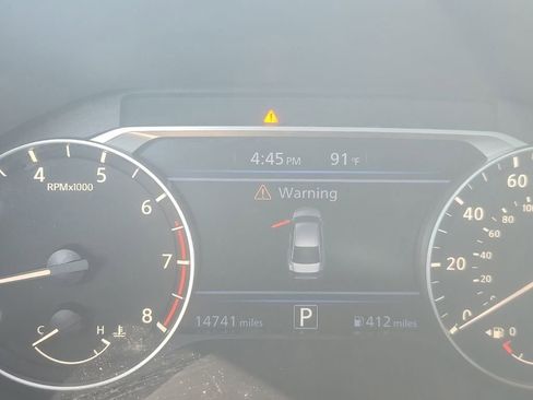 Used 2025 Nissan Altima 2.5 SR FWD image 8