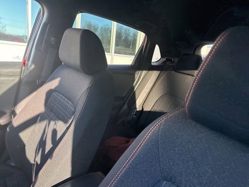 Used 2025 Honda HR-V Sport image 5