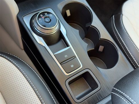 New 2024 Ford Escape SE w/ PHEV Premium Package image 16