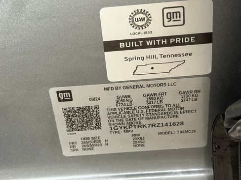 Certified 2024 Cadillac Lyriq Sport RWD image 35