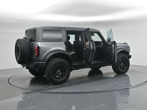 Certified 2023 Ford Bronco Wildtrak image 6