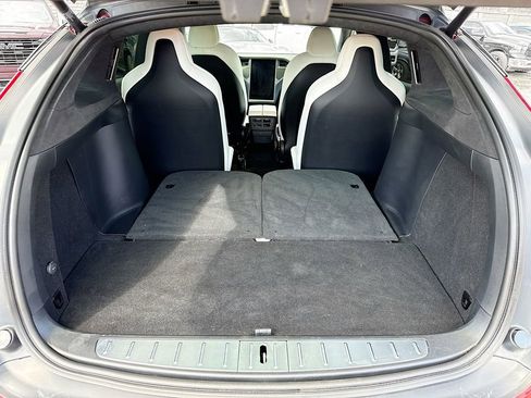 Used 2021 Tesla Model X Performance image 26