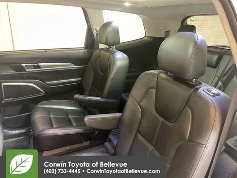 Used 2020 Kia Telluride SX w/ Towing Package image 23