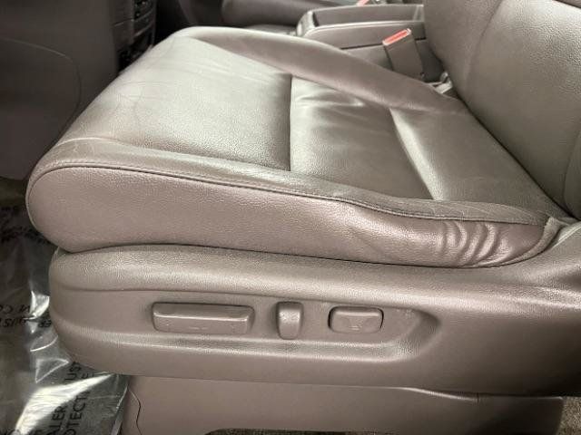 Used 2014 Honda Odyssey Touring image 14