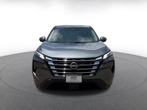Used 2025 Nissan Rogue SV AWD/4WD image 4