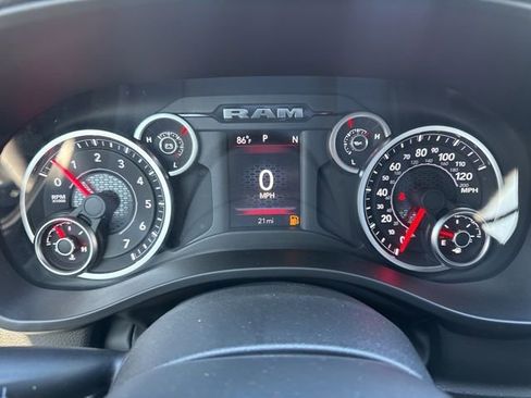 New 2026 RAM 1500 Lone Star AWD/4WD image 13