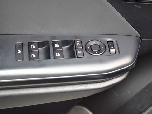 Used 2025 Kia K4 FWD image 15