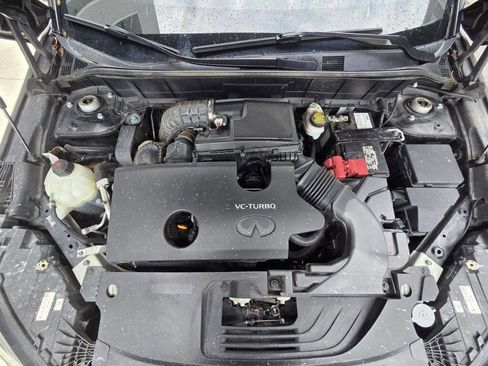 Used 2019 INFINITI QX50 Essential w/ Premium Heat Package FWD image 14