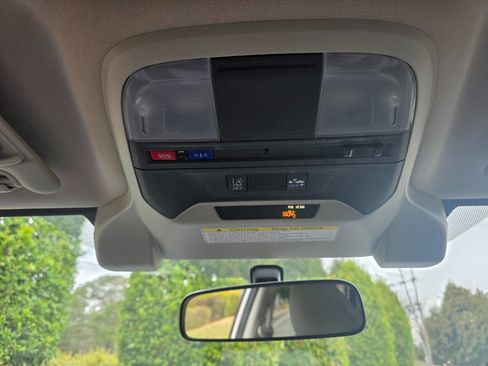 Used 2020 Subaru Crosstrek 2.0i Premium image 28