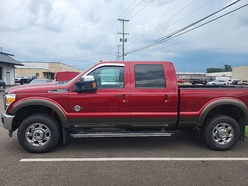 Used 2016 Ford F250 Lariat w/ Lariat Ultimate Package AWD/4WD image 2