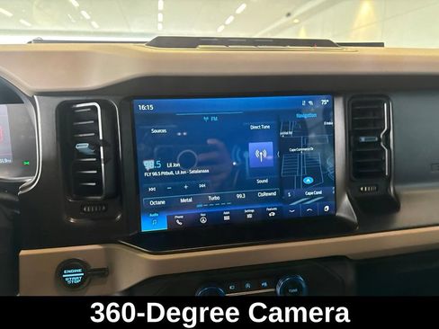 Used 2021 Ford Bronco Wildtrak AWD/4WD image 8