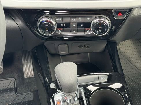 New 2026 Chevrolet Trax LT w/ Driver Confidence Package image 29