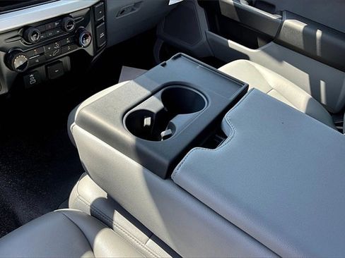 New 2025 Ford F550 4x4 Regular Cab Super Duty w/ XL Chrome Package image 8