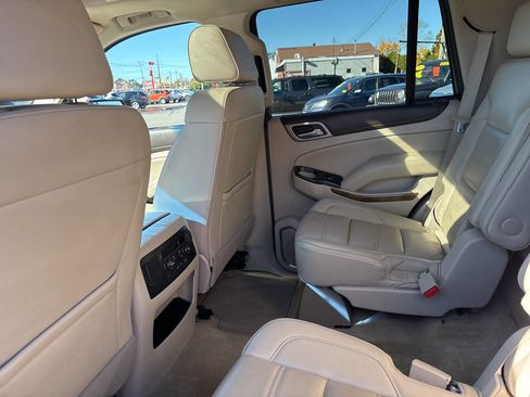 Used 2017 GMC Yukon Denali w/ Open Road Package image 43