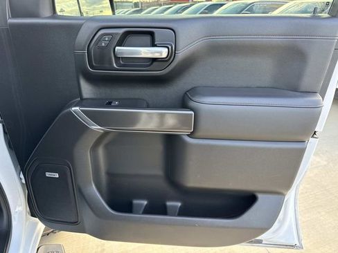 Used 2020 GMC Sierra 1500 AT4 w/ AT4 Premium Package image 16