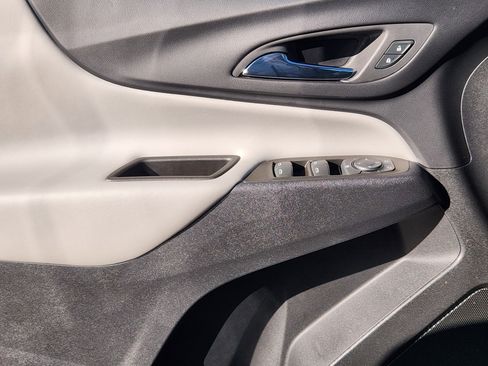 Certified 2023 Chevrolet Equinox LS w/ LS Convenience Package image 24