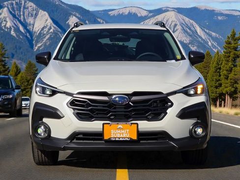 New 2026 Subaru Crosstrek 2.5i Limited w/ Crosstrek Mirror Package image 3