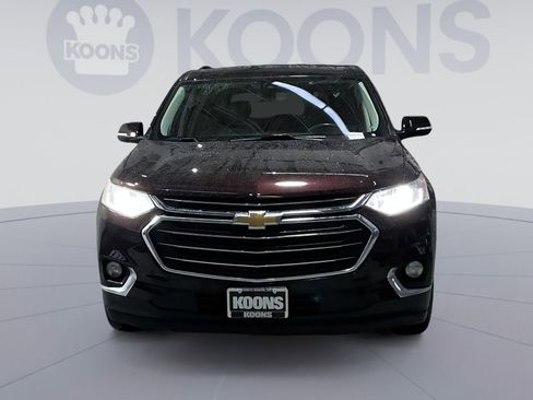 Used 2021 Chevrolet Traverse LT image 19