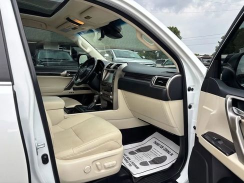 Used 2021 Lexus GX 460 Premium AWD/4WD image 32