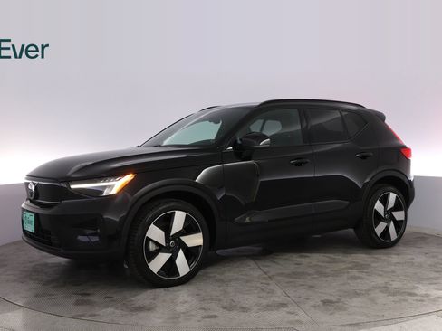 Used 2023 Volvo XC40 Recharge Ultimate AWD/4WD image 18