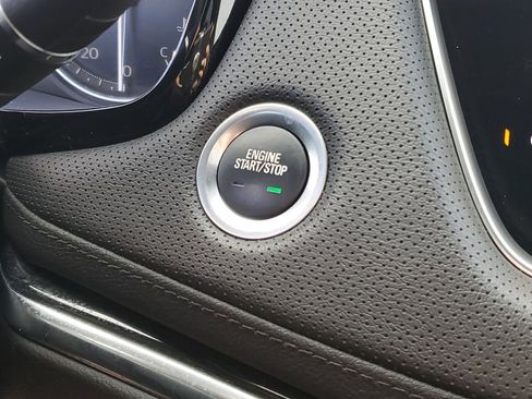 Used 2023 Cadillac XT5 Premium Luxury image 17