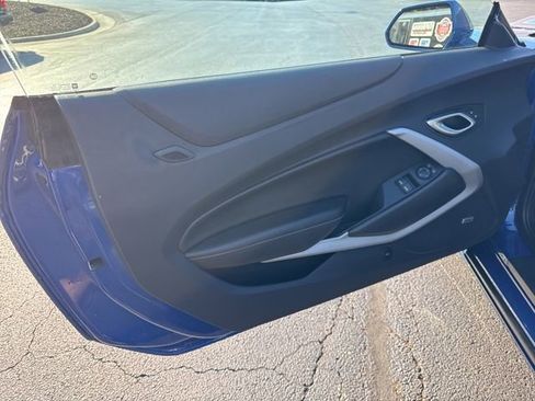 Used 2024 Chevrolet Camaro LT w/ Technology Package image 12
