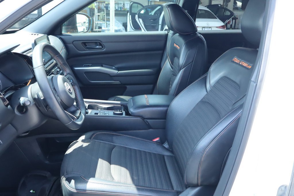 Used 2024 Nissan Pathfinder Rock Creek AWD/4WD image 20
